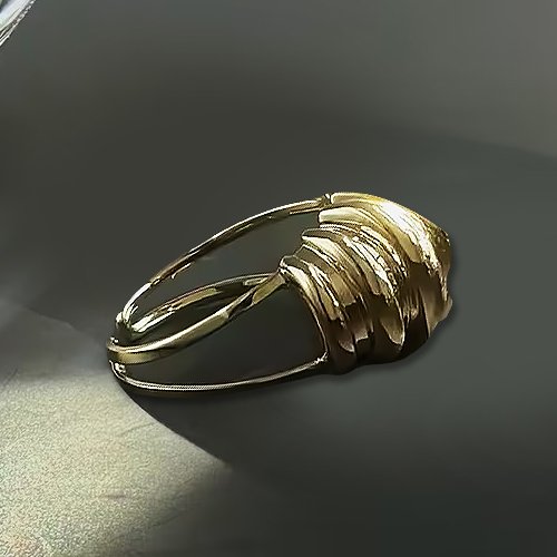 Creative shell ring