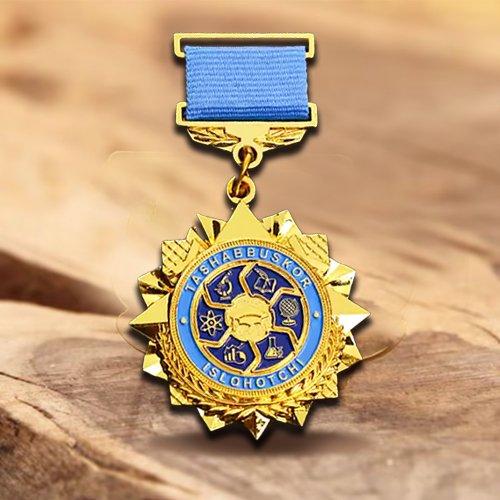 Blue Tashabbuskor Islohotchi Medals
