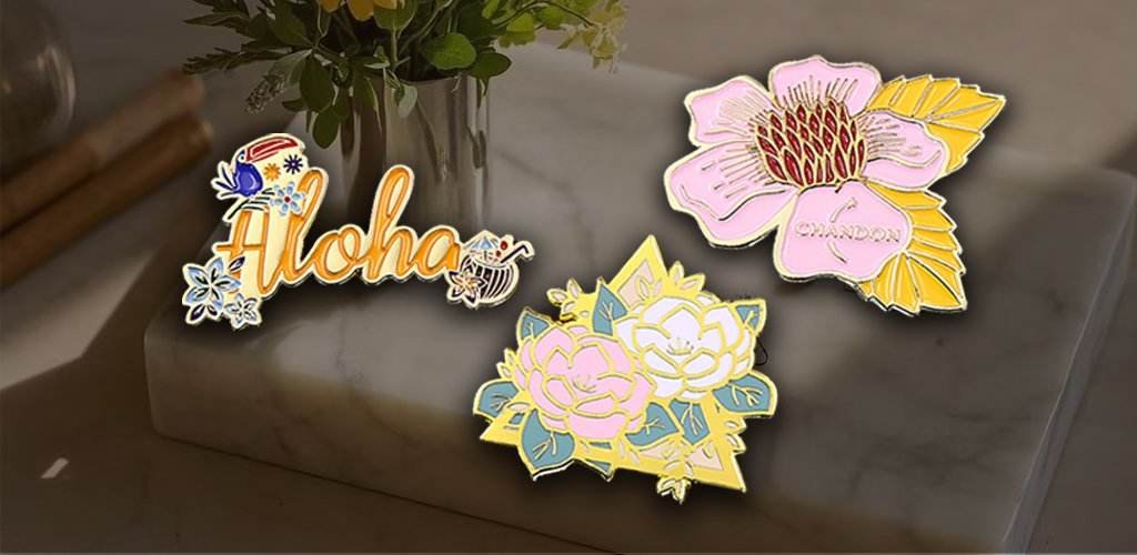 Custom Flower Lapel Pins Banner-Mobile