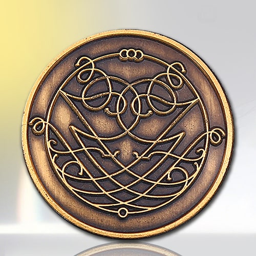 Antique Celtic Knotwork Classic Brass Enamel Pin