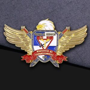 Honor Al Servicio Eagle Wings Spinner Military Pin