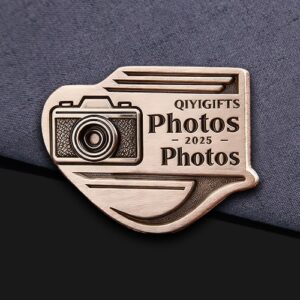 Qiyigifts Antique Camera 2025 Photo Collectible Pin