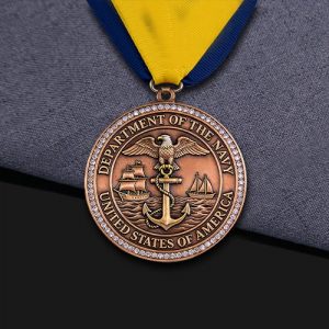 Reinstones Navy Legacy Eagle & Fleet Medal